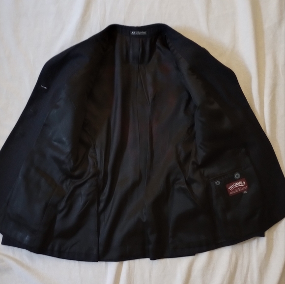 Triumph Hunt Coat 12R - Picture 6 of 10